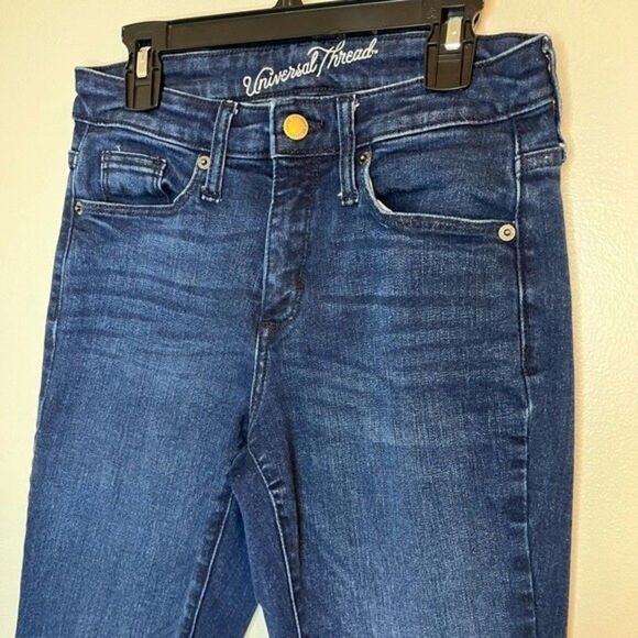Universal Thread Women's Dark Denim High Rise Skinny Jeans Size 2 - Picture 3 of 6